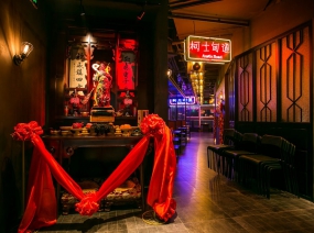 火鍋店空間設計實景圖,火鍋店空間設計效果圖