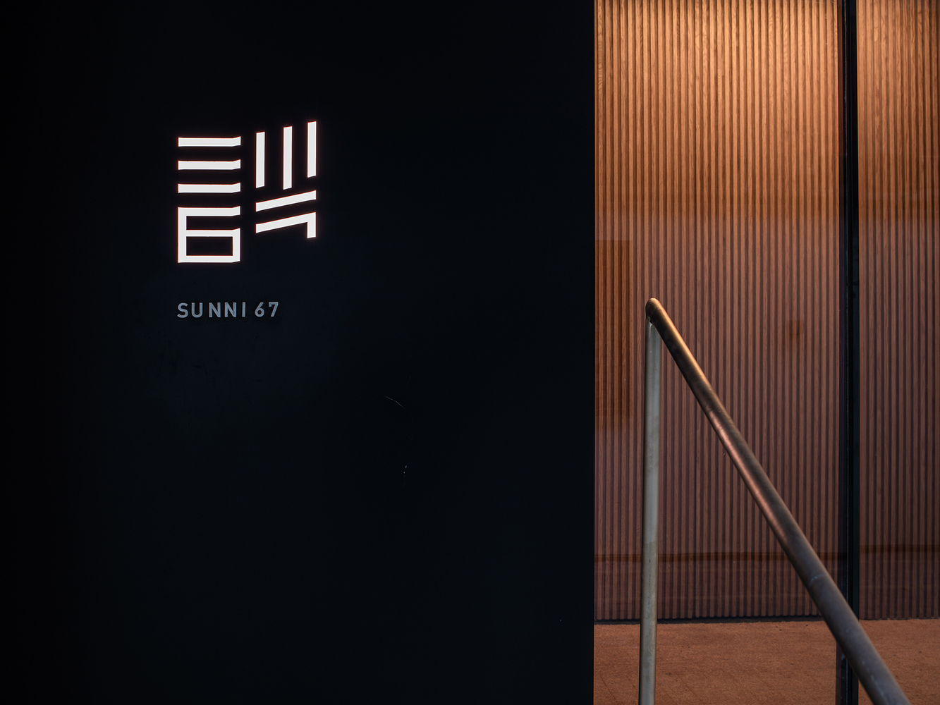 茶餐廳裝修設(shè)計案例圖,茶餐廳設(shè)計效果圖