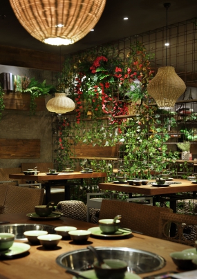 火鍋店店面裝修設計實景圖,火鍋店店面裝修設計圖片