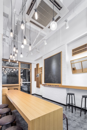 涼皮店裝飾實(shí)景圖,涼皮店裝飾圖片