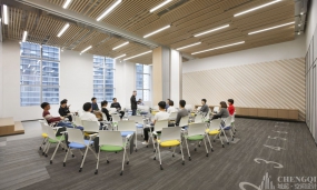 工業風辦公室會議室設計圖,工業風辦公室裝修設計效果圖