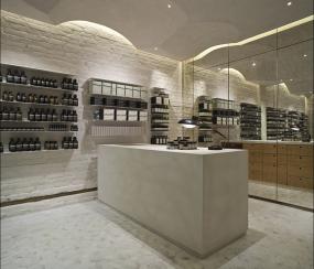 國外化妝品店室內設計圖片欣賞