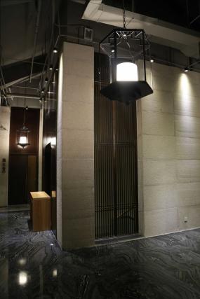 火鍋店門面室內簡約吊燈裝修效果圖片
