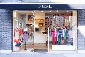 女服裝店個性室內裝修效果圖圖片