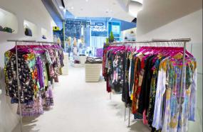混搭風格女服裝店裝修案例