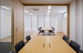 現代簡約風格工裝辦公室效果圖