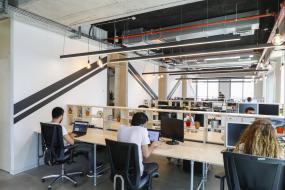 互聯網公司辦公室室內裝飾設計圖片大全