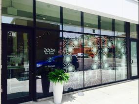最新小型美甲店設計裝修圖片