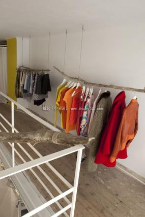 最新大型服裝店設計裝飾效果圖片