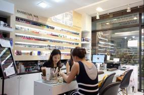 國外美甲店裝潢效果圖片