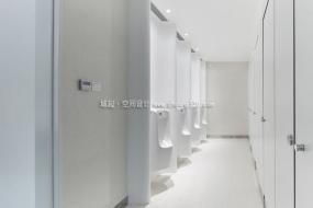 最新衛生間門裝修圖片
