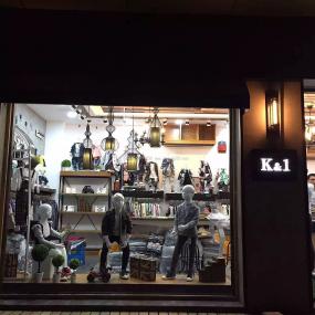 品牌童裝店裝飾設計效果圖片