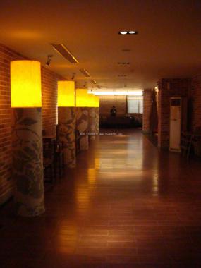 網紅西餐廳裝修高清圖片