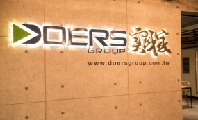 毛坯辦公室最簡易工業裝修圖片