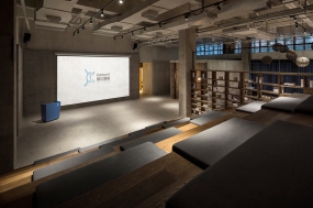 企業辦公樓道照片墻創意設計