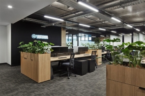 loft工業辦公室裝修效果圖片