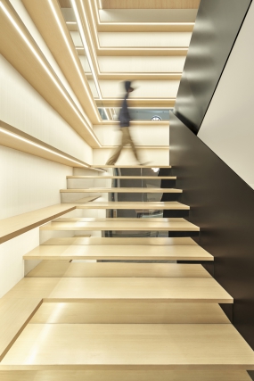 外貿辦公室裝修loft圖